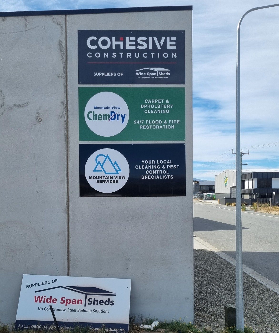 Cohesive Construction tenant pylon