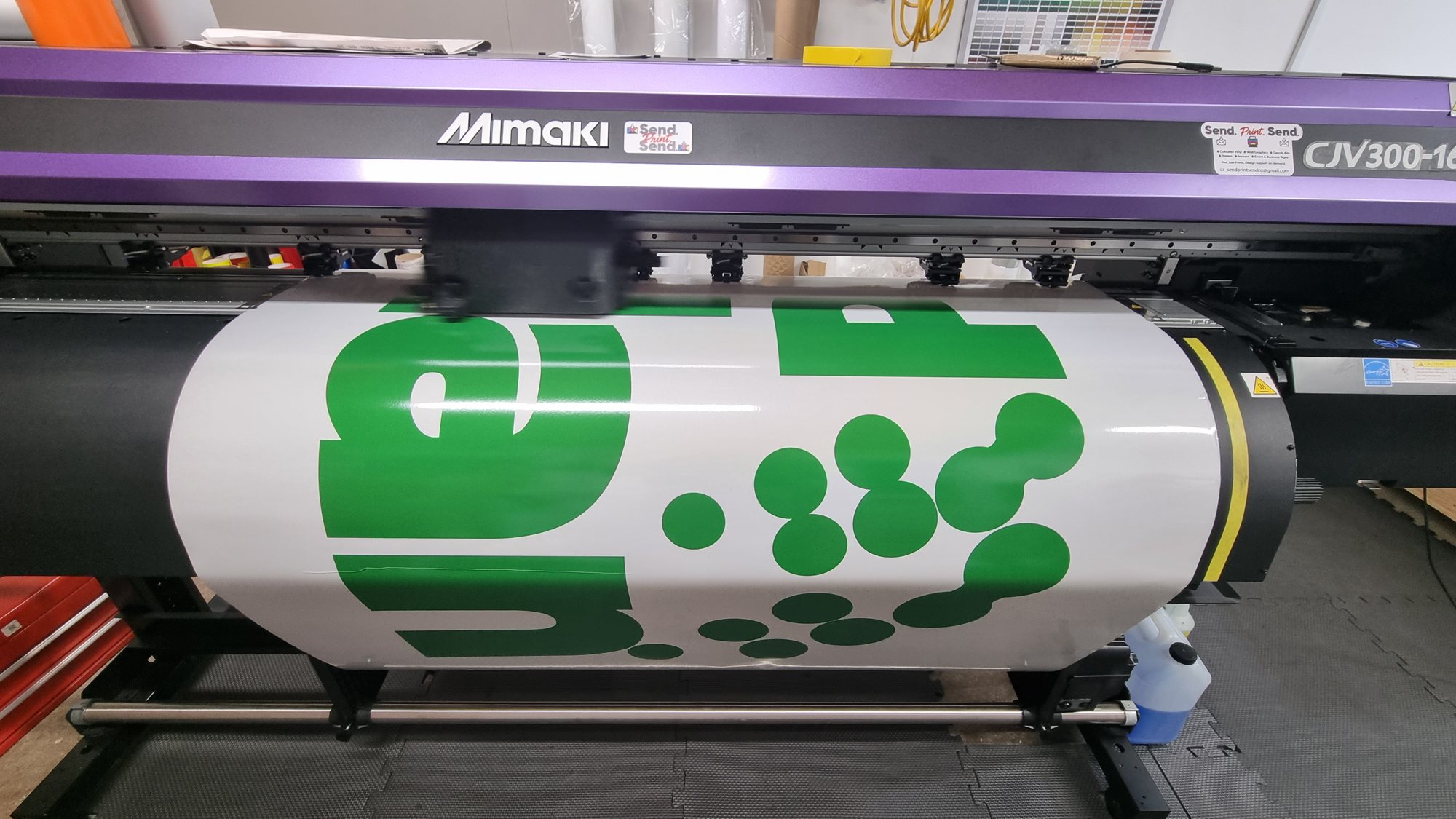 Printing Pozzolan graphics on the Mimaki