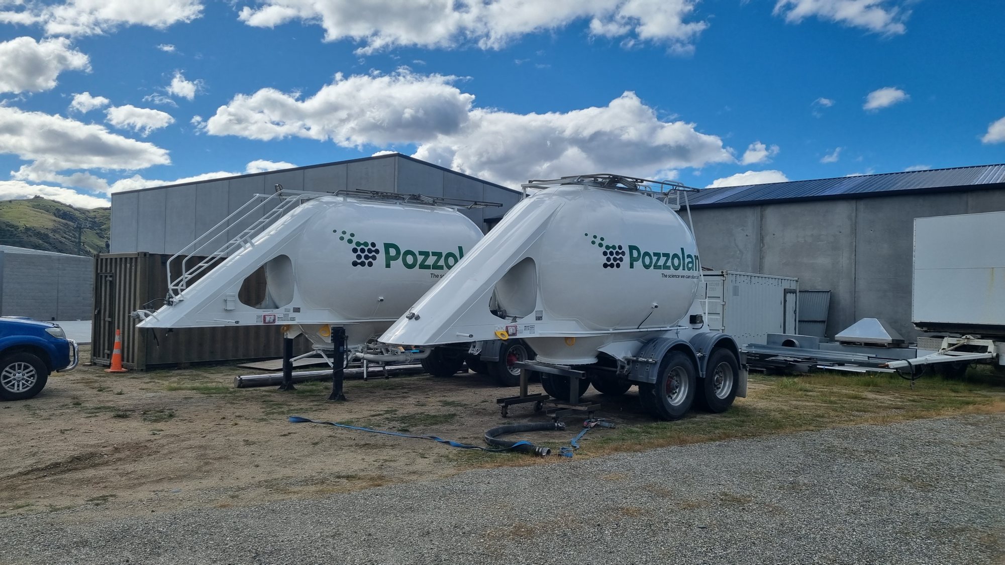 Pozzolan bulk tanker graphics